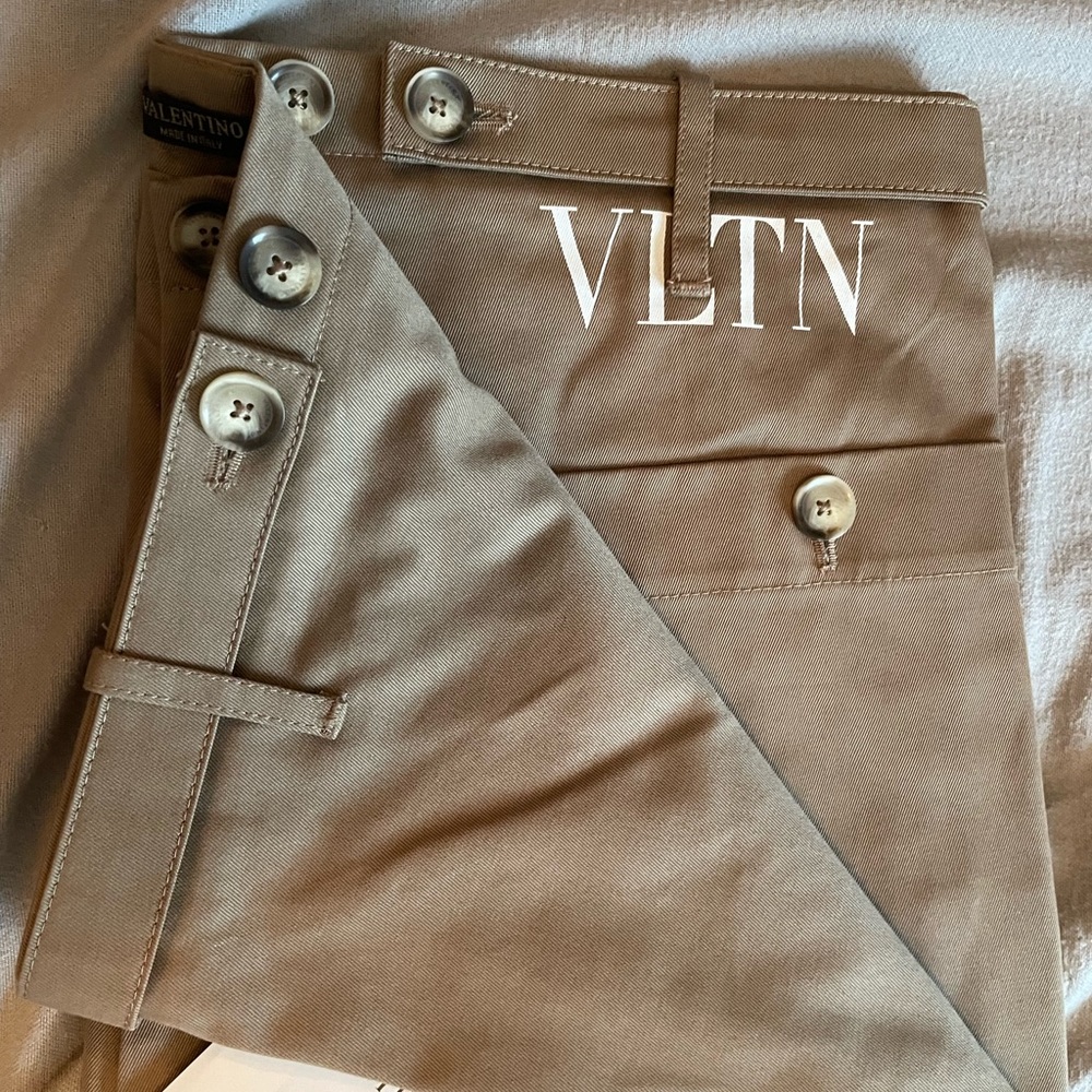 NWT Valentino cargo pants